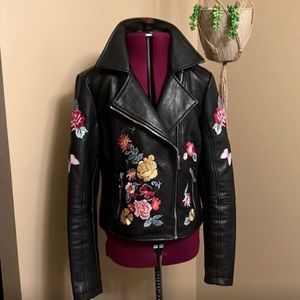 🏍Romeo and Juliet Couture Medium Moto Jacket with Beautiful Embroidery